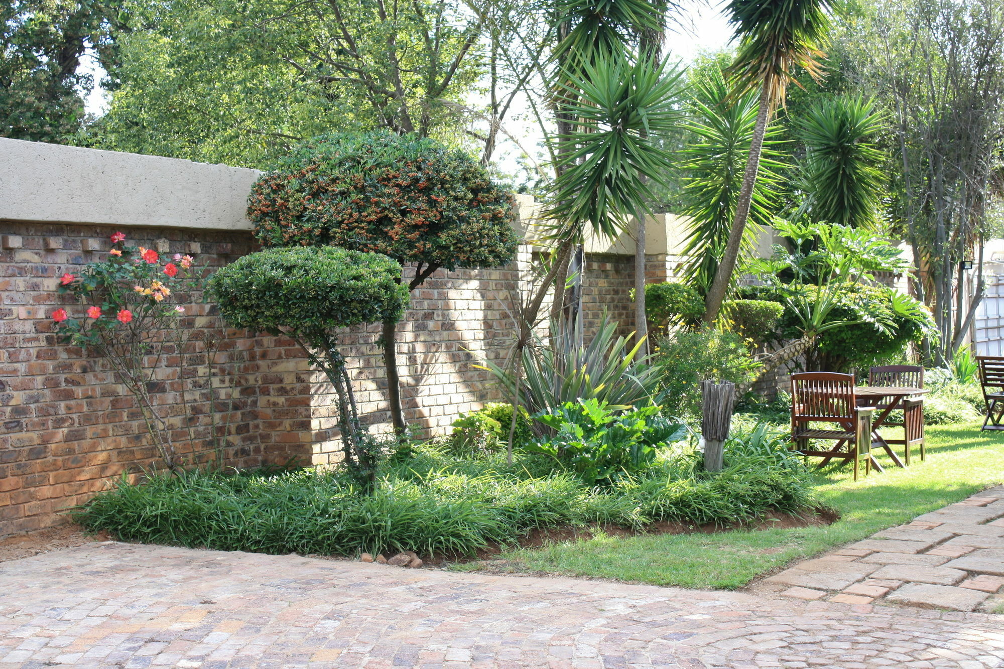 African Dreams Lodge Kempton Park Exterior photo